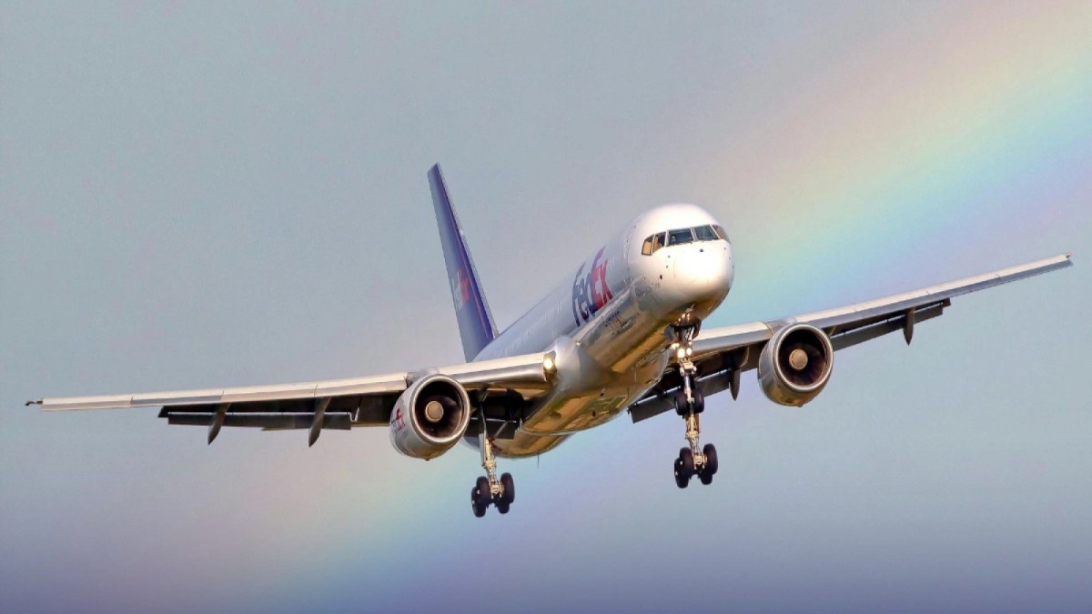 CARGO AIR vs EXPRESS AIR: تفاوت دو روش حمل هوایی