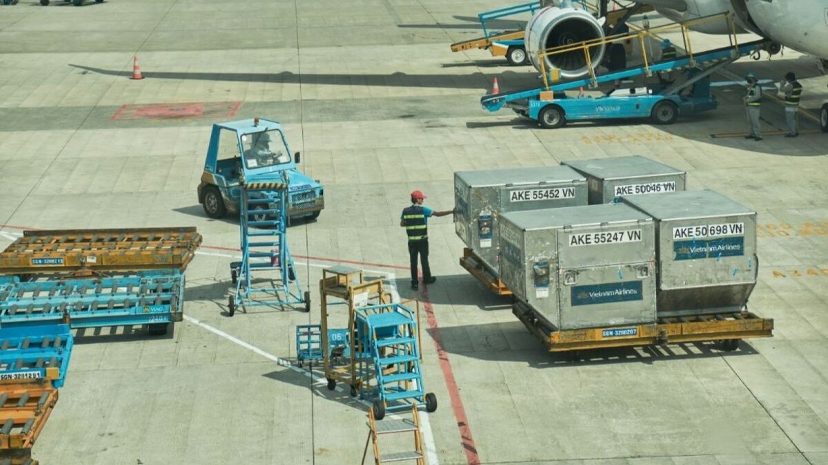 بازاریابی خدمات فورواردرها در حمل هوایی